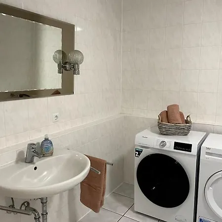 Penthousewohnung In Stadionnaehe Apartment Cologne