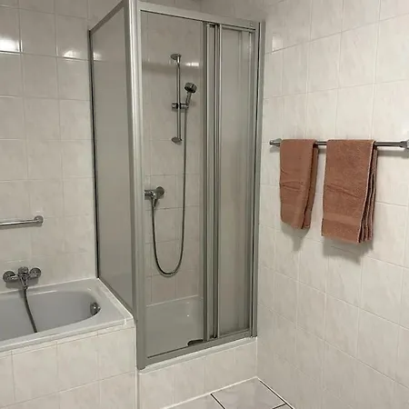 Penthousewohnung In Stadionnaehe 科隆