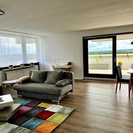 Penthousewohnung In Stadionnaehe 公寓 *